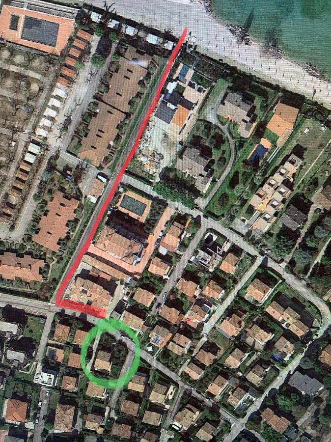 Villa Lori Apartments Garden And Beach Peschiera del Garda Exterior foto